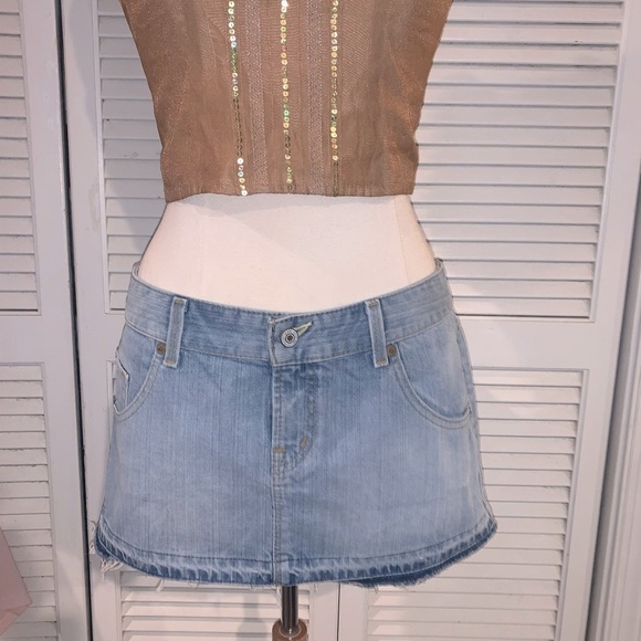 Micro Mini denim Skirt Vintage 90s light wash Women’s size 10 - Picture 2 of 7